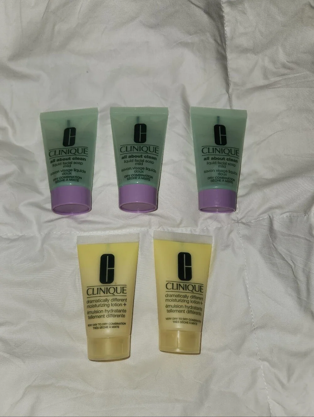 Clinique 5 Piece Travel Size Face Wash & Face Moisturizer Bundle